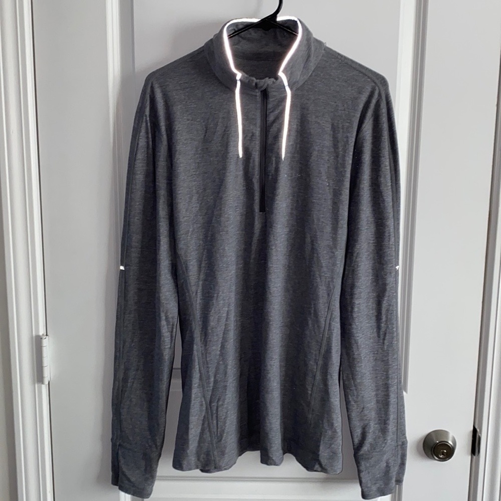 Lululemon Men’s Pullover